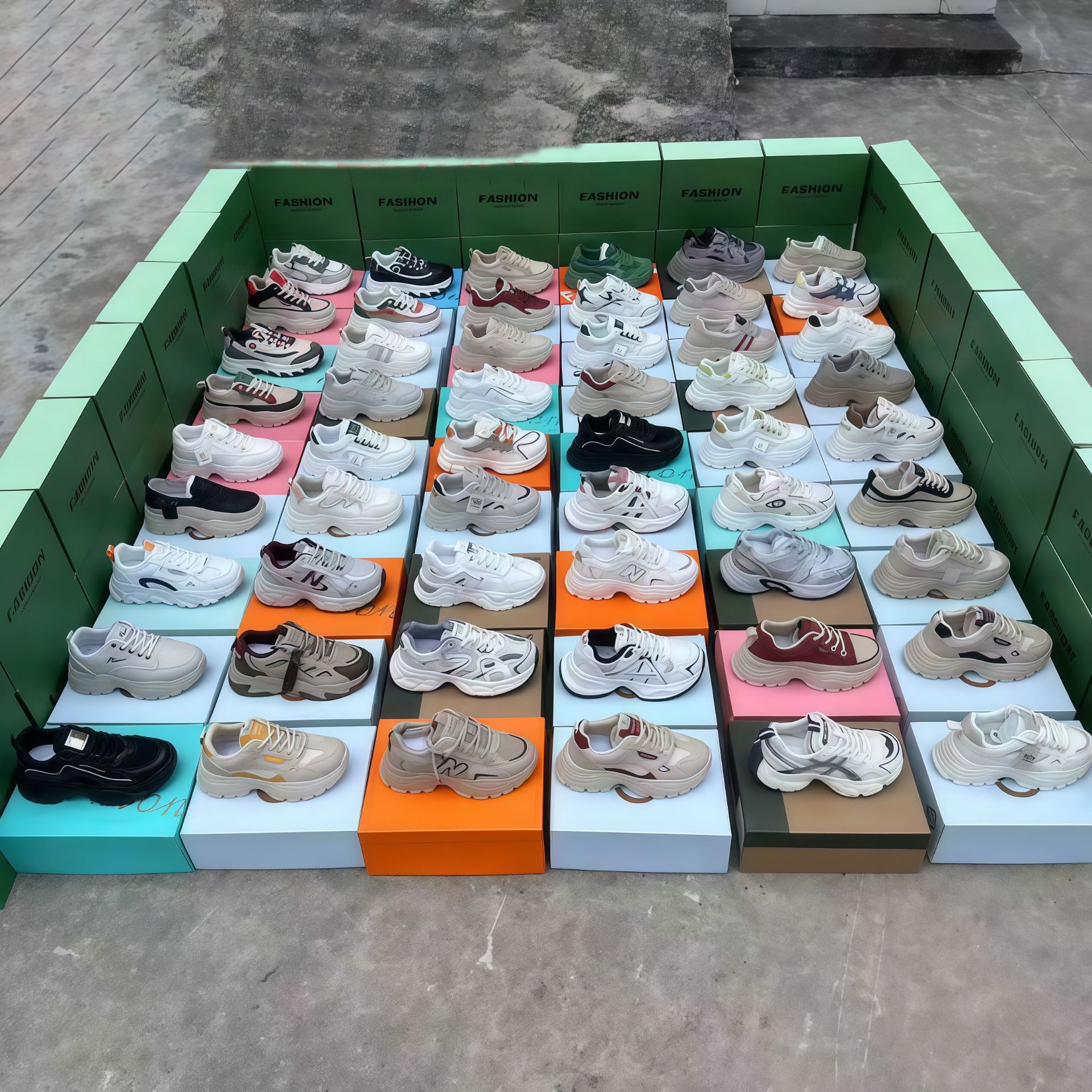 老爹鞋女2025春秋款内增高运动鞋跨境电商松糕底休闲潮鞋赶集摆摊