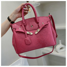 �����¿�μ���p�ݕr�и߼���б��Ů���W���LҸ�°�������ͨ�ڰ�