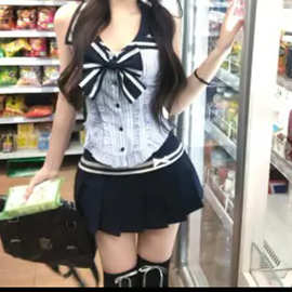 耶鲁甜心 夏季学院风修身显瘦无袖上衣半身裙R5690-1Z两件套装女