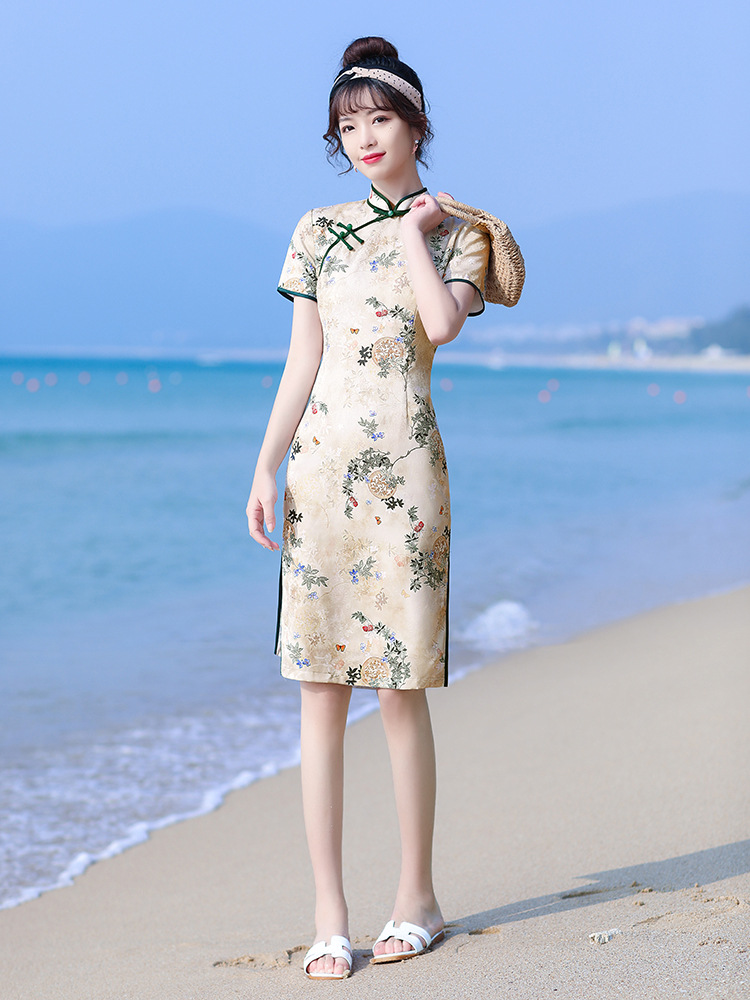 2021年夏新款复古优雅知性修身显瘦中国风芙蓉缎短袖中长改良旗袍