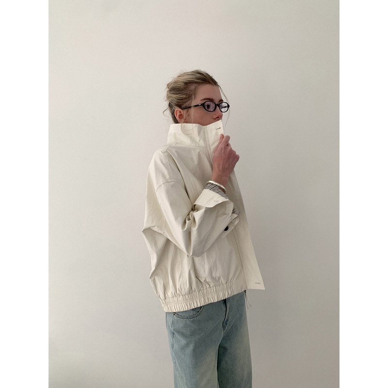 [Special Offer, No Returns or Exchanges] Korean-Style Functional Windbreaker with Stand Collar and Contrasting Plaid Leather Jacket for Women, New Spring Model, Cool and Stylish Outerwear