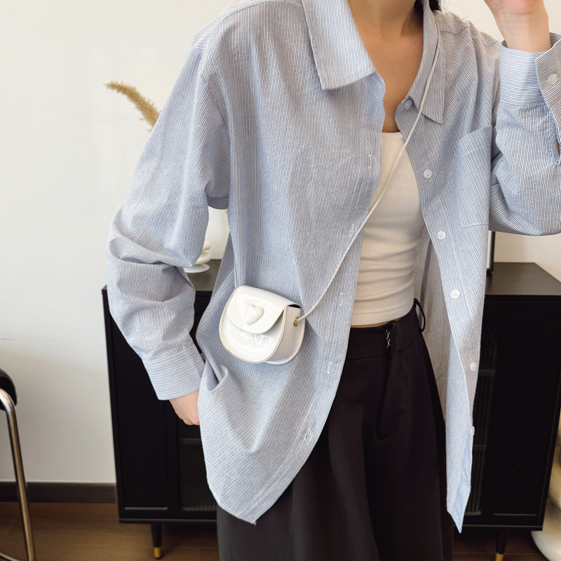 2025 nuevo bolso para niños estilo occidental mini dulce amor para niños y niñas bolso de hombro simple color sólido para niños monedero