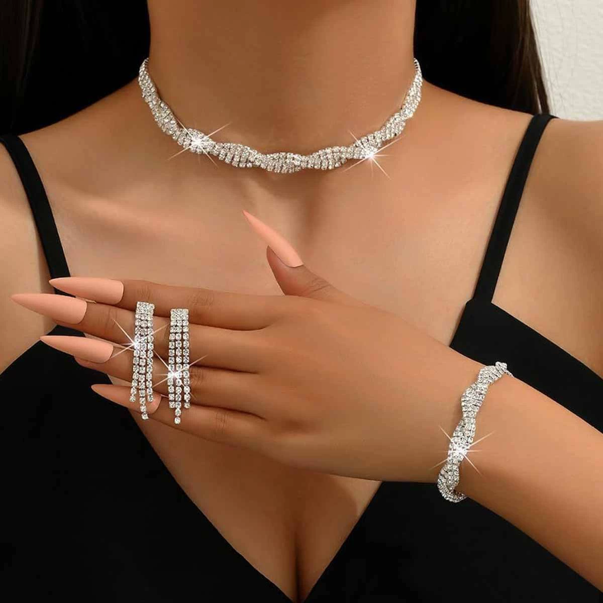 Ювелирные изделия поставляют европейские и американские популярные свадебные платья женские украшения невесты воды бриллиантовое ожерелье серьги из двух частей