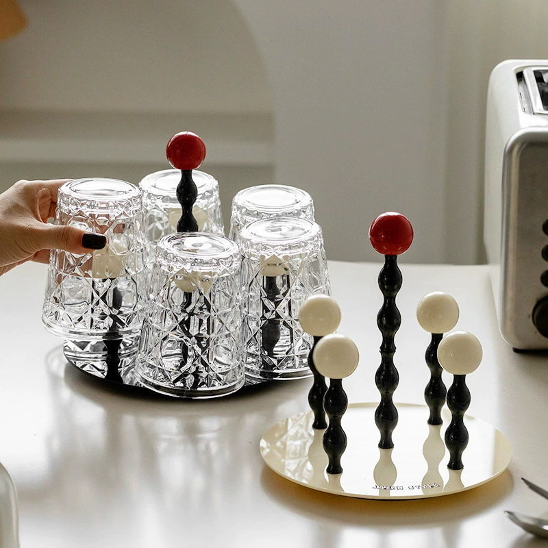 Набор стеклянных чашек, легкая роскошная домашняя гостиная, набор чашек для питья, вращающийся подстаканник, диспенсер для воды