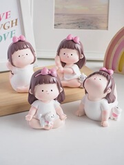 ヨガの少ない女の子の置物のオフィスのテーブルの装飾品の車内のインスタ風の小物の誕生日プレゼントの女性