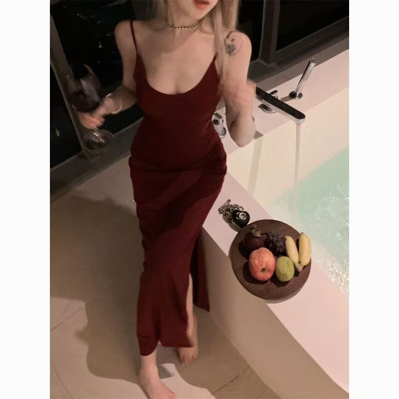 純粋な欲望スタイル中空クロスストラップバックレスウエスト痩身ホットガールサスペンダースカート女性のスリットヒップドレス|undefined