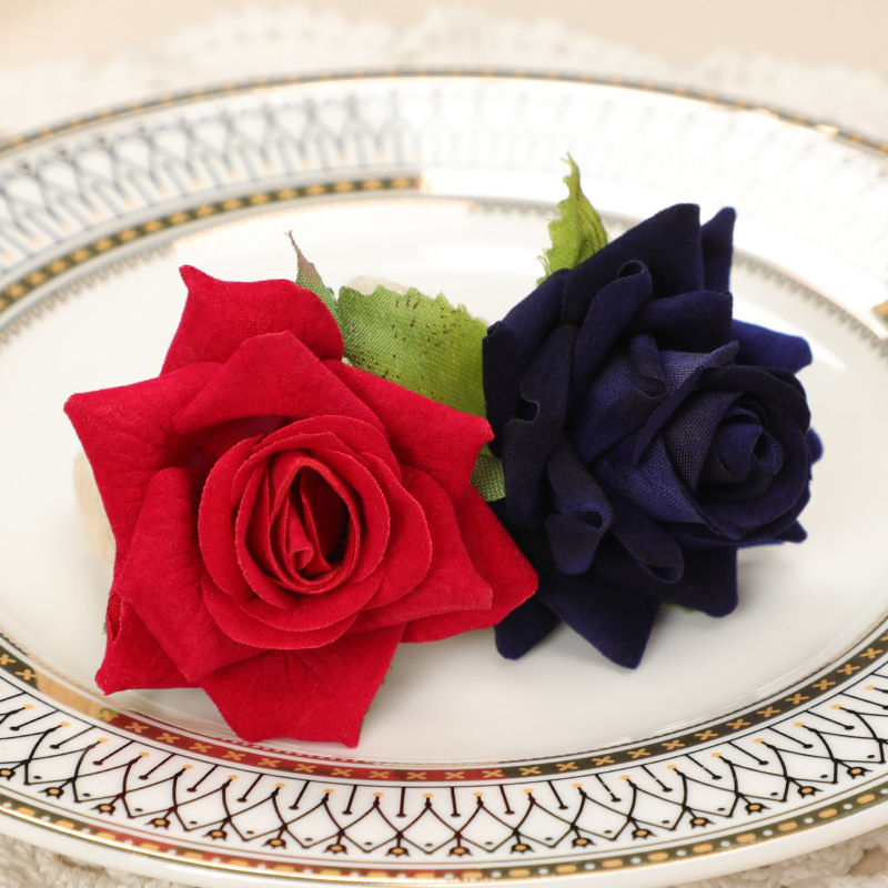 Día de San Valentín Rosa artificial servilleta hebilla occidental restaurante boca paño anillo Hotel Mesa servilleta anillo Nuevo anillo de servilleta