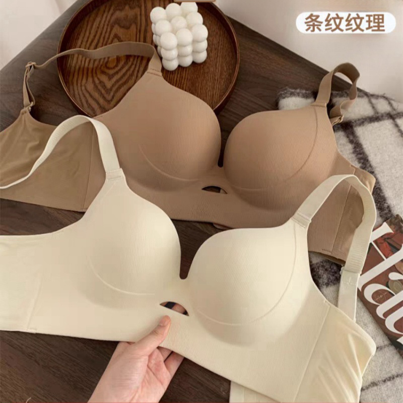 New Arrival plus size Traceless Rimless Gathering Hollow-out Sexy Underwear Women's Large Chest Showy Small Breast Anti-sagging Bra