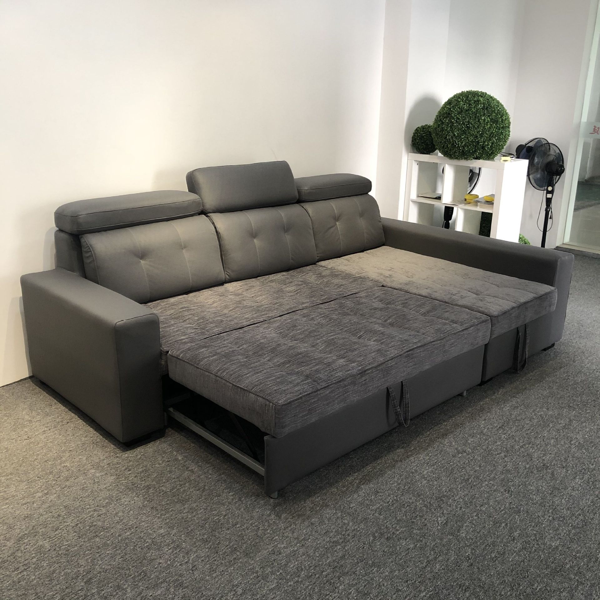 Sofá cama multifuncional de doble propósito sala de estar tamaño pequeño almacenamiento de casa sofá de esquina de tecnología de tela sofá cama plegable image 5