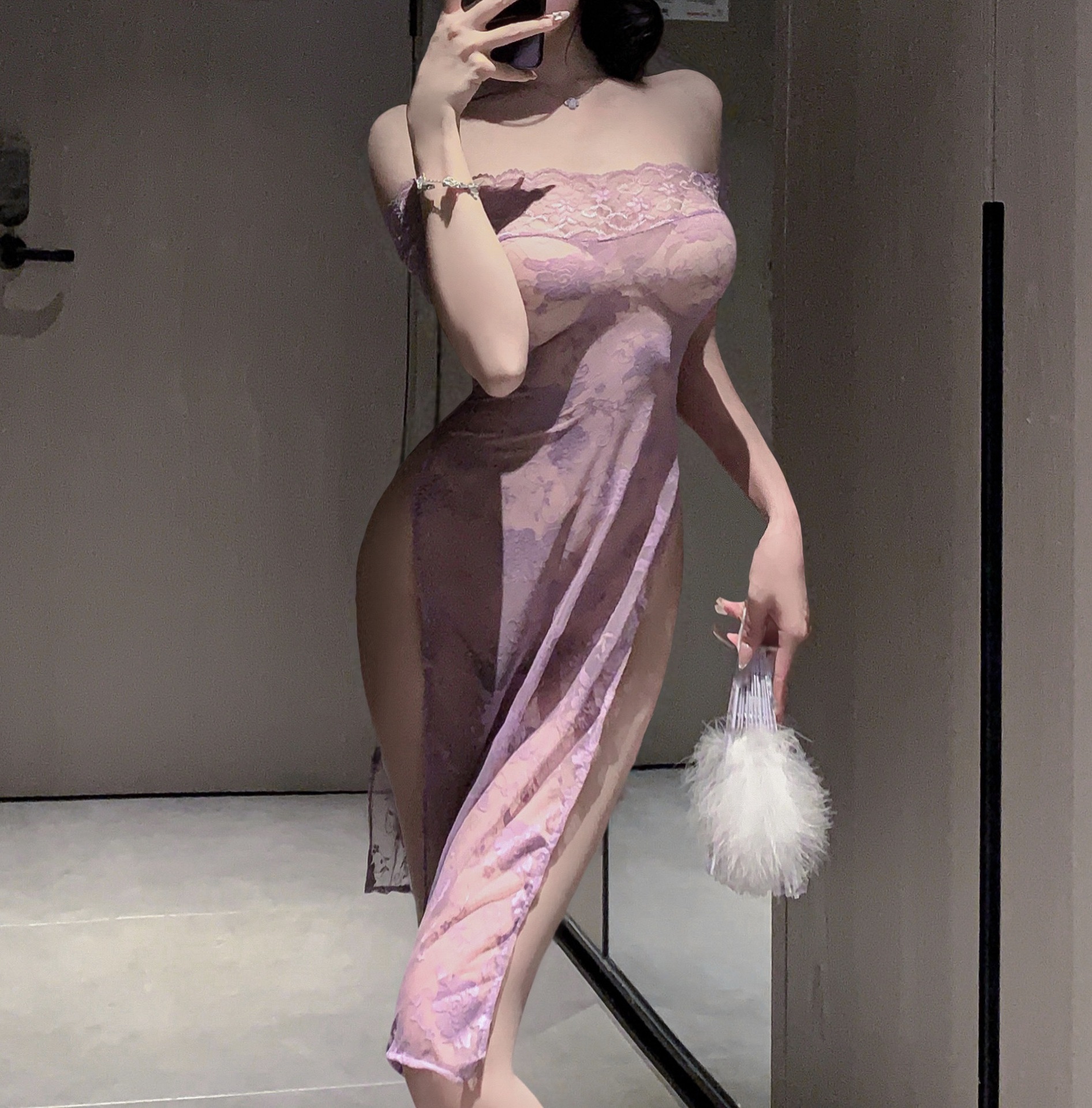 보라
