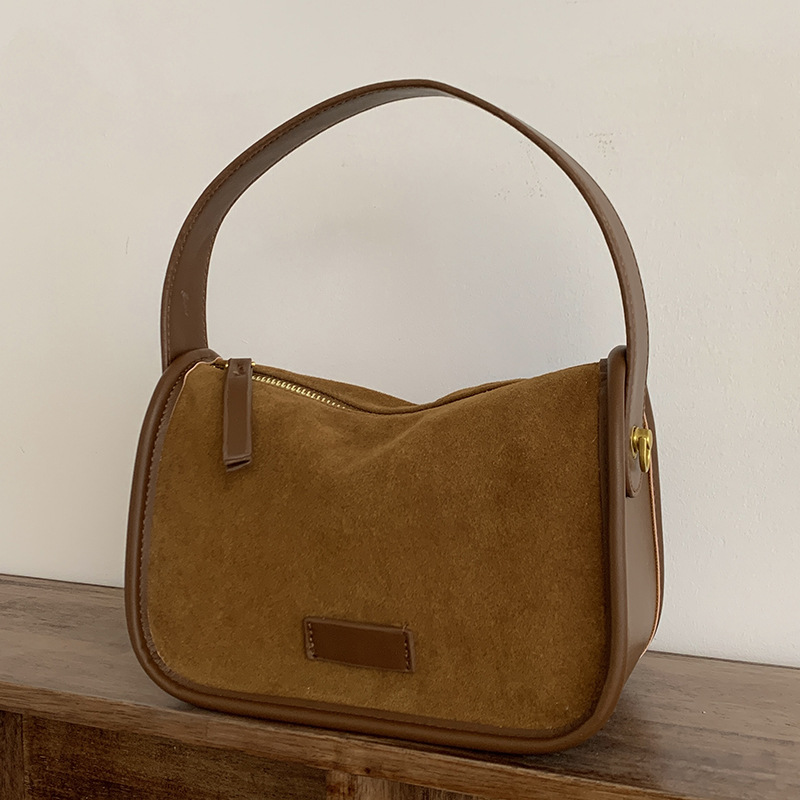 Women's Matte Genuine Leather Small Square Bag 2026 Winter New Matte Cowhide Handbag Vintage Niche Shoulder Crossbody Bag