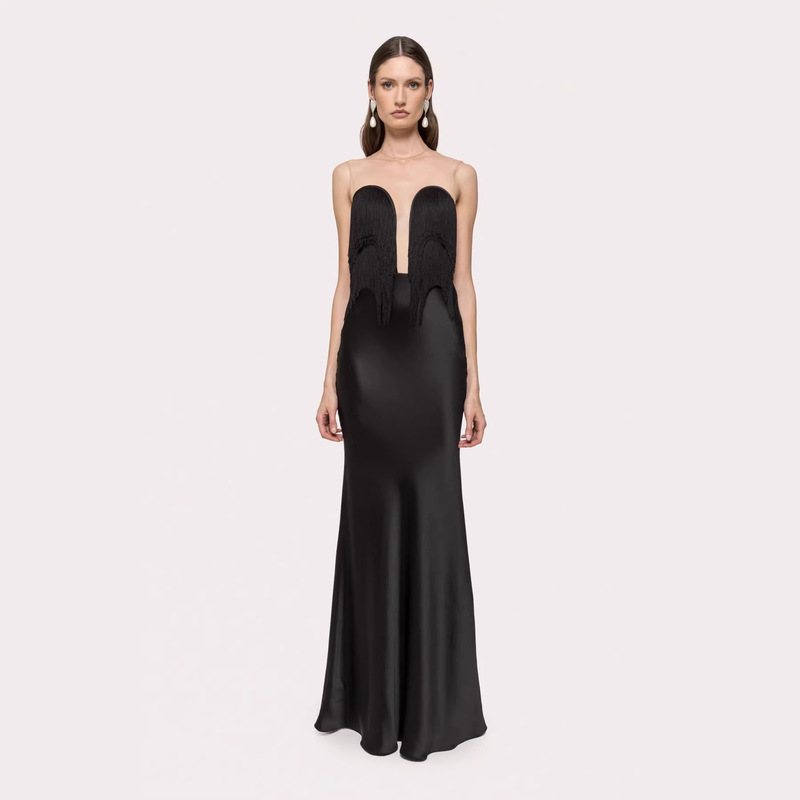 In stock | Tassel Strapless Fishtail Dress with Drapey V-Neck, Slim-Fit Evening Gown for Wedding and Party, Elegant Long Dress, Direct from the Source Factory In stock | Tassel Strapless Fishtail Dress with Drapey V-Neck, Slim-Fit Evening Gown for Wedding and Party, Elegant Long Dress, Direct from the Source Factory