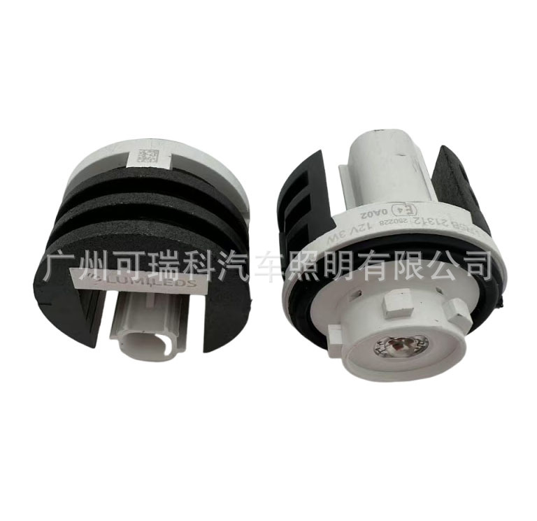 8158A-0D610 New Original Suitable for Toyota Alfa New Corolla Lexus Lr5Bled Tail Light