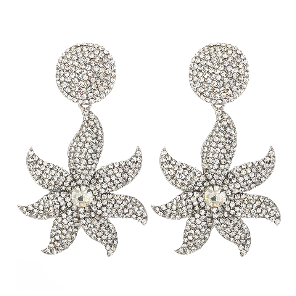 Fashion Retro Exaggerated Flowers Full Of Diamond Earrings display picture 3
