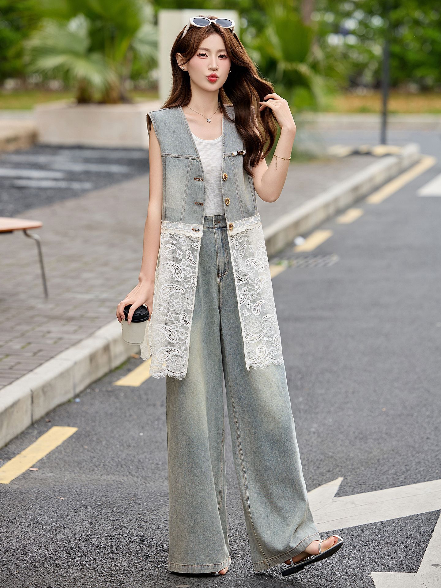 Bộ quần áo denim nữ gồm áo vest không tay và quần ống rộng AH8620 — Màu ảnh