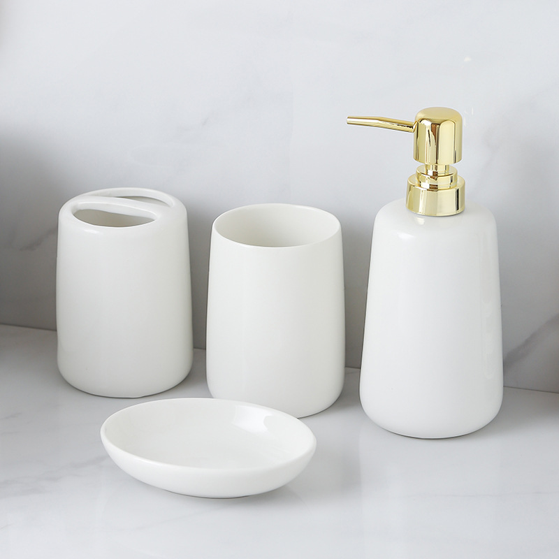 Kit de lavado de lujo ligero de alta calidad botella de embalaje de baño blanco puro simple botella de emulsión de baño cerámica de cuatro piezas set