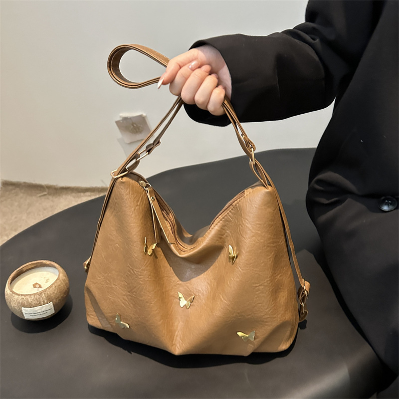 Nicho de diseño sensación de bolso de gran capacidad para mujeres 2024 nuevo otoño invierno retro hombro mochila de hombro