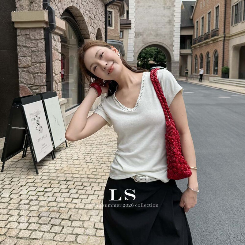 【LS New Brand】Black Label Minimalist Designer Summer New Commuting Solid Color V-Neck Slimming T-Shirt 30625