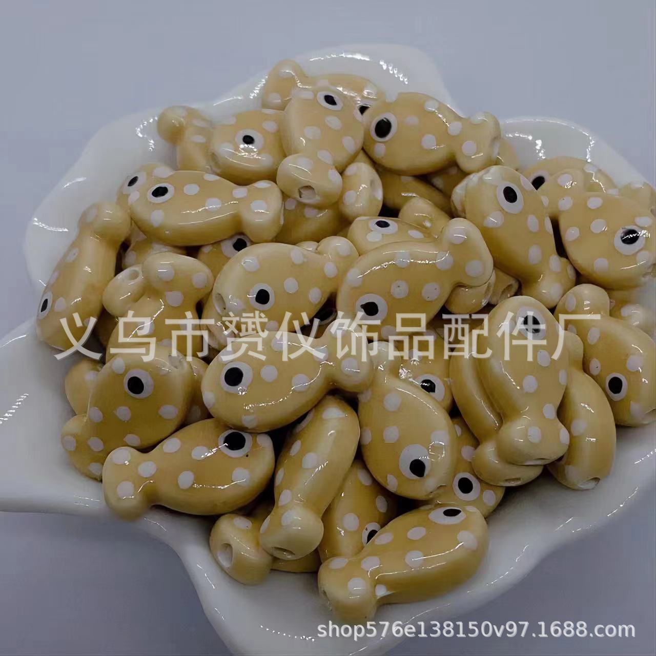 Cuentas de cerámica con diseño de peces, cuentas sueltas, cuentas para hilo, cuentas pintadas a mano, collar hecho a mano, pulsera, accesorios de bricolaje, accesorios de Yiwu
