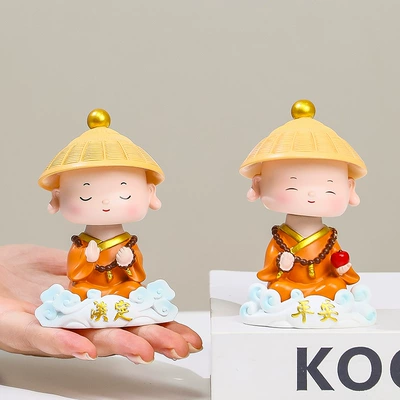 ornaments Xiangyun monk Chinese blessing: Car ornaments