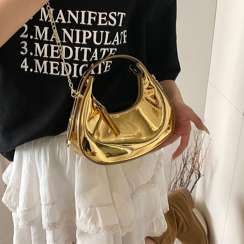 Sweet Cool Golden Spice Girl Bag Niche Designer Bag Women's New Fashion All-match Crescent Moon Bag Crossbody Dumpling Bag