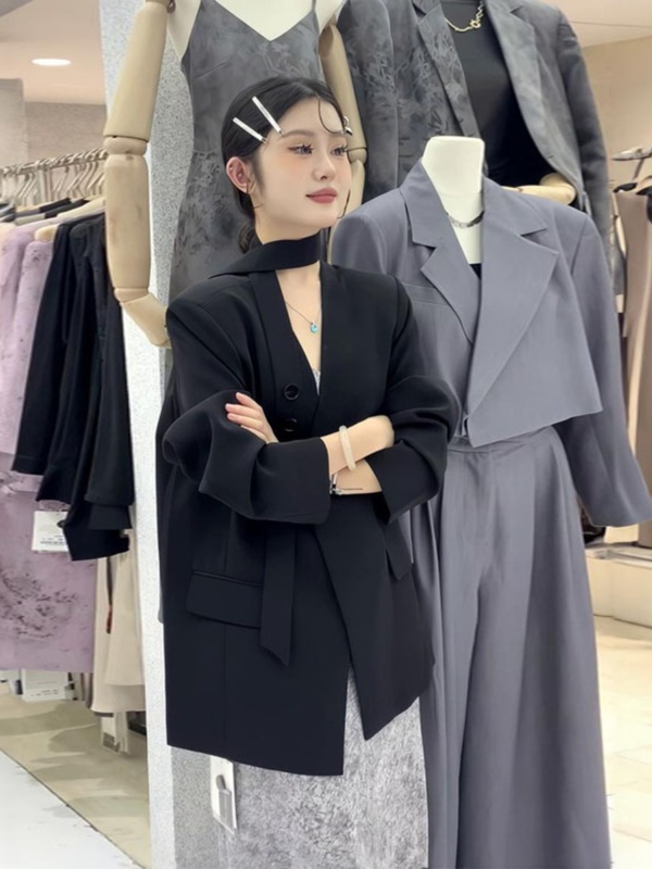 黑色春季2025新款韩版百搭感V领宽松显瘦飘带气质西装外套女百搭|undefined