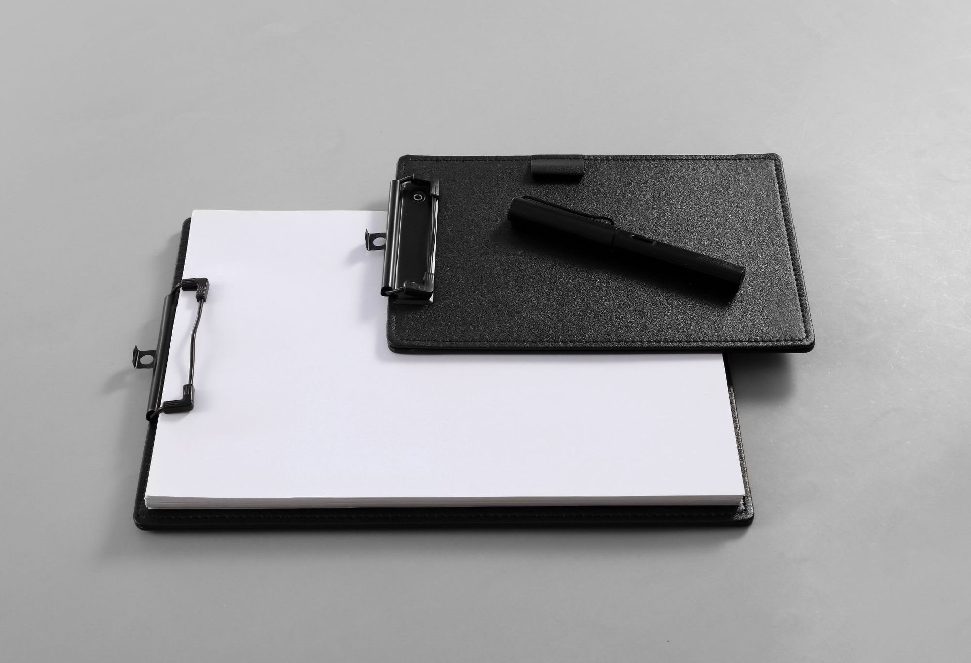 Kangbai D5041 high-end A4 leather board clip student writing pad…