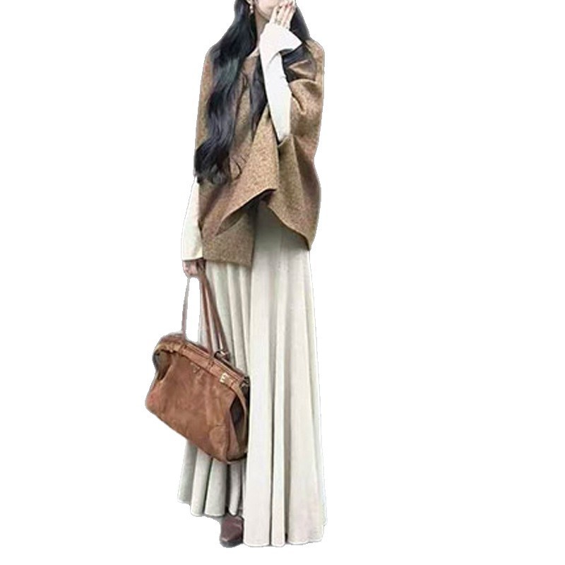 巨好看的早秋上衣女2025新款斗篷披肩外搭小香风外套+连衣裙套装|undefined