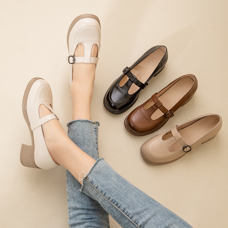 2024 우카후이 가을 새로운 8068 중년 및 노인 여성 신발 엄마 신발 미끄럼 방지 발 보호 하이힐 여성 로퍼