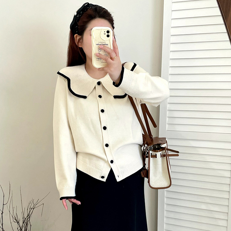 Plus-Size Women's Youthful Doll-Collar Top, Elegant Chanel-Style Sweater, Autumn 2026, Knitwear for Plus-Size Women 23268