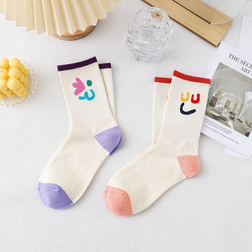  New White Bottom Sports Socks Smiling Face Funny Girl Cotton Socks Cute Japanese Simple Korean Version Korean Socks Zhuji