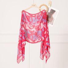 雪纺披肩外出拍照时尚玫瑰花印花披肩套头防晒披肩显瘦上衣外搭