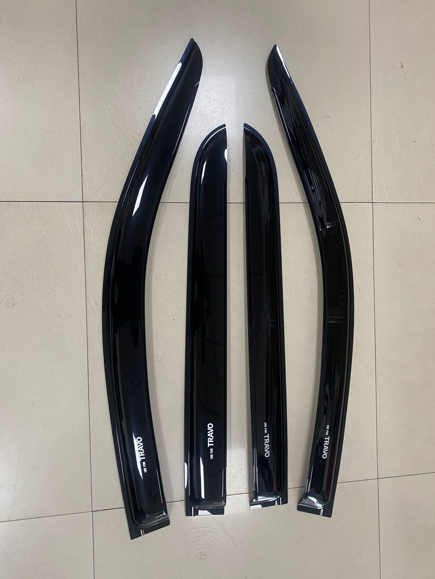 Hilux Travo Rain Shield 2026 New Model Hilux Travo 4-Door Rain Shield Travo Rain Visor Car Window