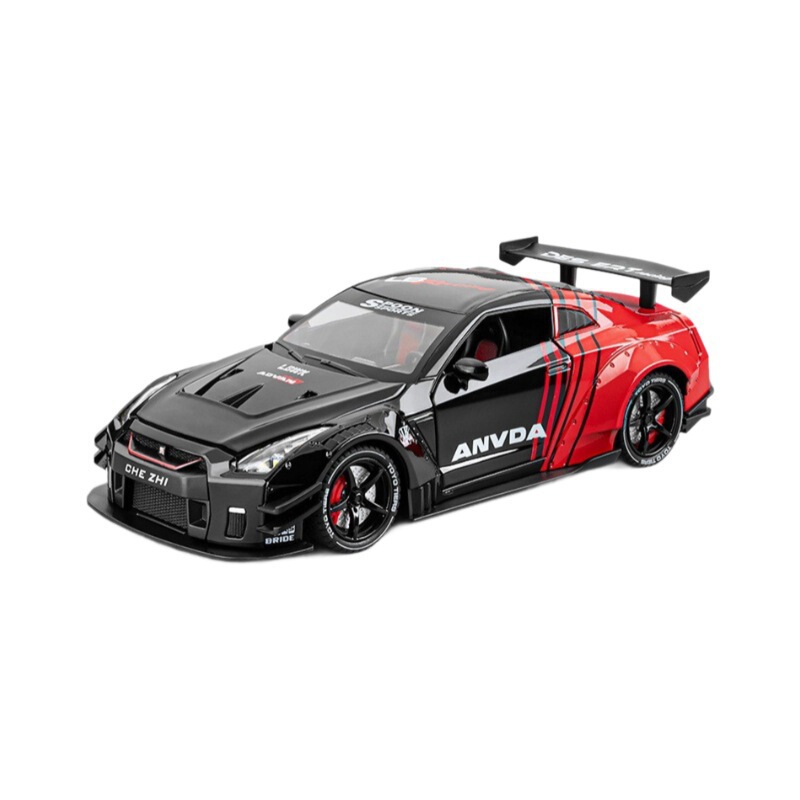 1:24 Scale Simulation Spray Racing Car, Track-Produced Gtr God of War Racing Car, Alloy Car Model, Children's Toy