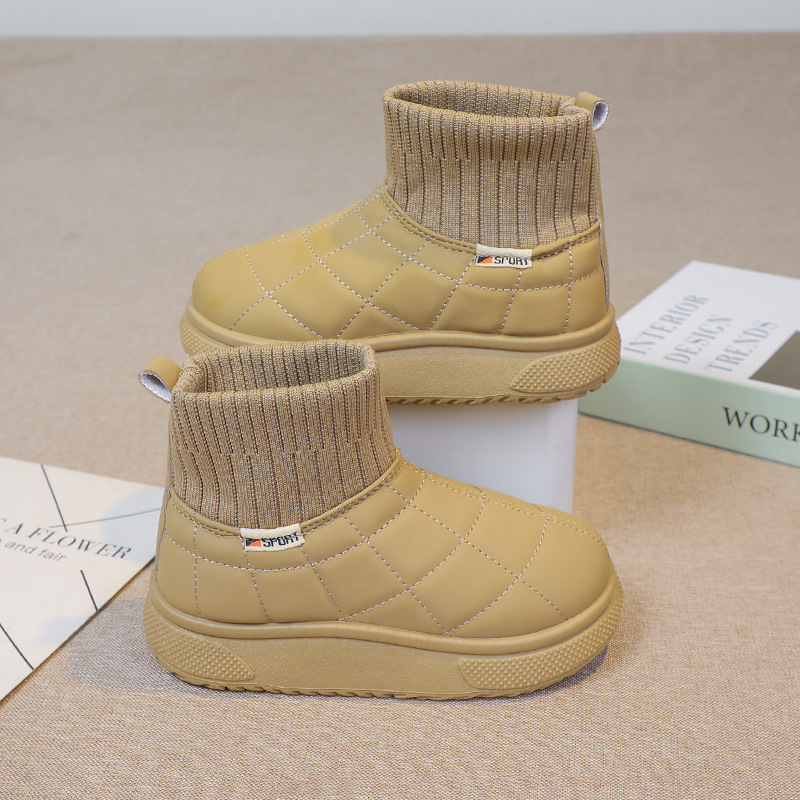 Zapatos de algodón para niños 2024 nuevo invierno para niñas botas de nieve más gruesas botas de algodón caliente para niños botas cortas para niños