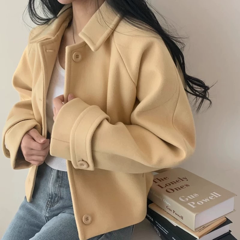 Короткое стильное шерстяное пальто для миниатюрных женщин, осень 2025, новая корейская высококачественная шерстяная куртка в стиле Chanel.