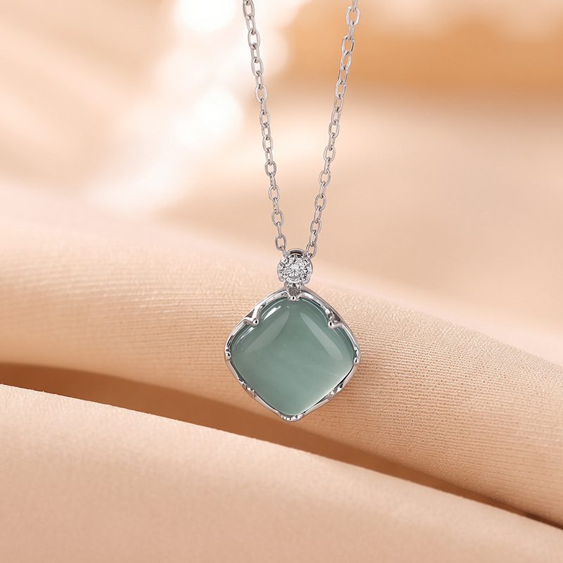 Mặt dây chuyền bạc S925 hình vuông đính đá jadeite xanh lam phong cách nhẹ nhàng — Mặt dây chuyền đơn (không kèm dây)