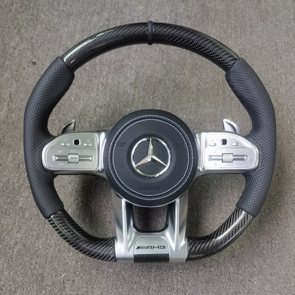 Eski Mercedes-Benz A-Class, C-Class, E-Class, R-Class va ML modellarini yangilariga yangilash uchun mos keladi; Mercedes-Benz AMG rul modifikatsiyasi.