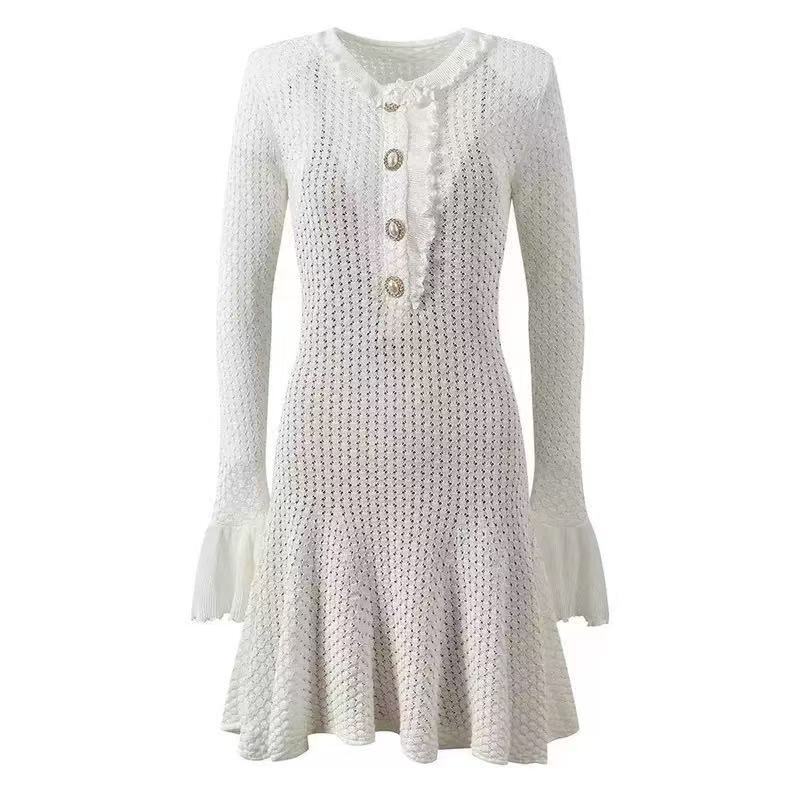 Sp's New Spring and Summer Style Ivory White Dress with Bell Sleeves, Ruffles, and Cut-Out Details in a Rich Girl Style