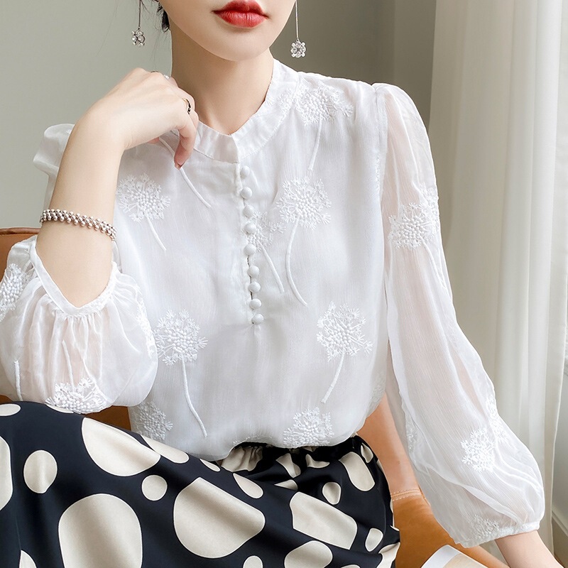 New Silk Chinese-Style Blouse for Women, Long-Sleeve Sun-Protective Embroidered Elegant Mulberry Silk Stand-Collar Chiffon Shirt New Silk Chinese-Style Blouse for Women, Long-Sleeve Sun-Protective Embroidered Elegant Mulberry Silk Stand-Collar Chiffon Shirt