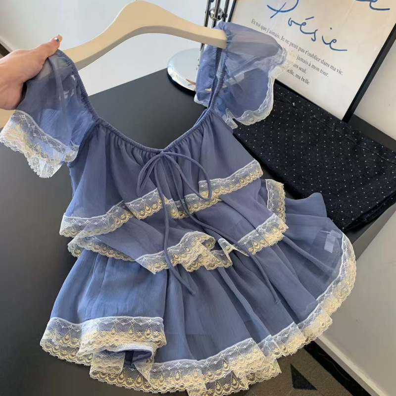 Dark Blue Lace Spliced Square Collar Short-Sleeved Shirt for Women, Petite Size, 2026 Summer New Style, Age-Reducing Shirt