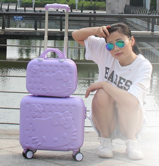 고양이 연보라색 알파벳