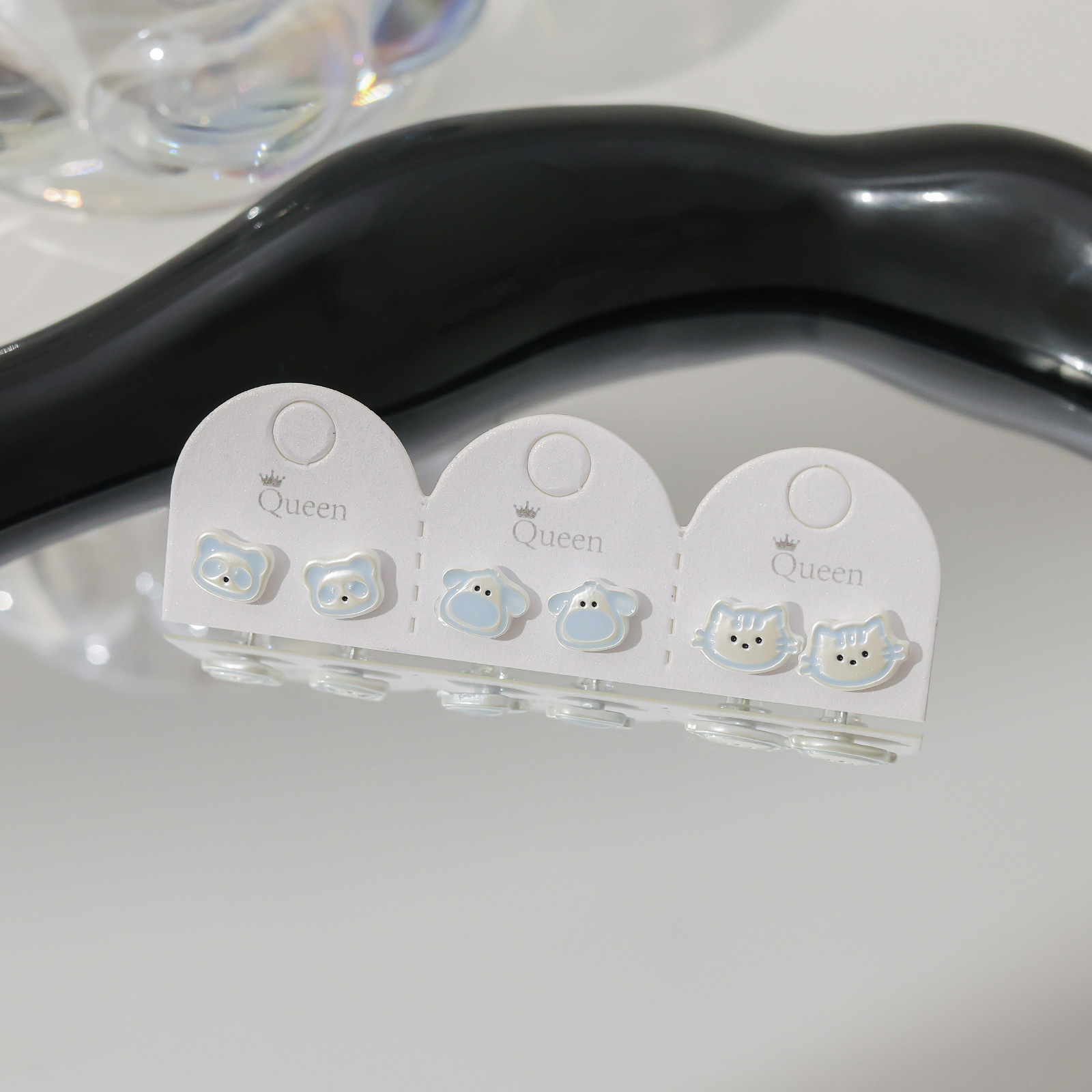 Juego de pendientes de aguja plateados, sencillos y compactos para mujer, pendientes geométricos en forma de corazón, bonitos, dulces y versátiles, venta al por mayor para puestos de mercado