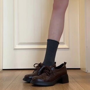 ��Ƥ��~Ӣ���L����ЬŮ��Ӣ�ٴ�A�^ϵ��СƤЬ�¿�͹��@�݆�Ь