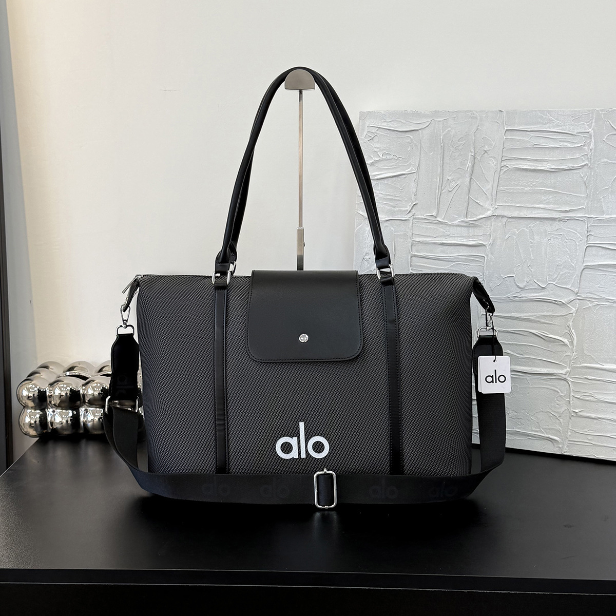 Alo Short-Distance Travel Bag Women's 2025 New Autumn and Winter Large-Capacity Lightweight Luggage Bag Business Trip Travel Fitness Bag