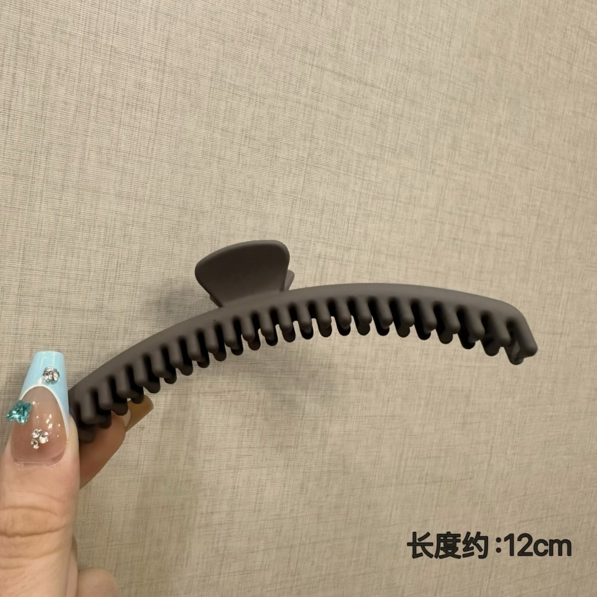 Frosted comb clip brown-12cm