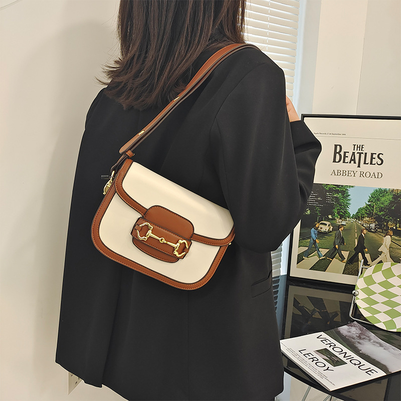 Small Saddle Women's 2023 New Light Luxury Network Red Fashion Versatile One Shoulder Crossbody Bag Tide_voghion.com