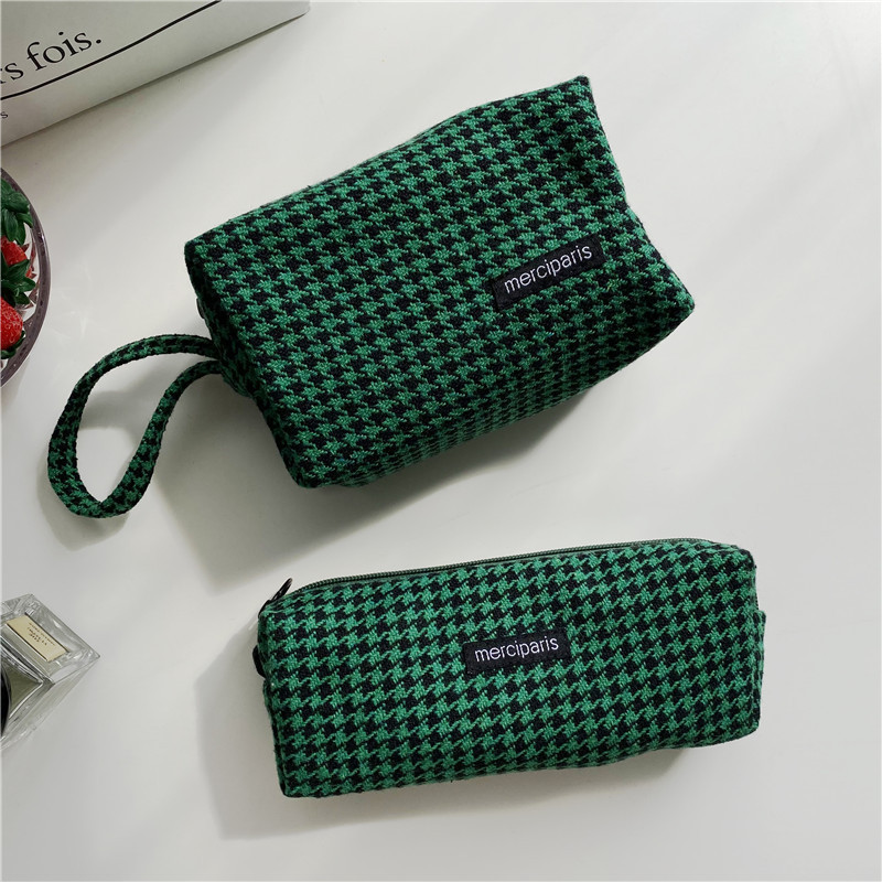 19171 Korean-style woolen checkered artistic pen case, ins Japanese-style storage and organization bag, canvas cosmetic bag, stationery bag undefined
