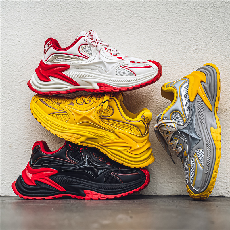 Primavera nueva moda de zapatos de hombre de moda ins suela gruesa zapatos deportivos de nicho coreano zapatos de red de altura