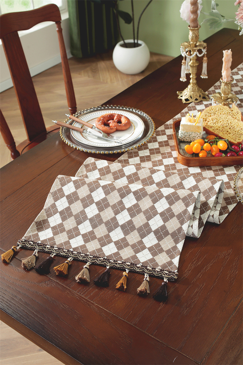 American Retro Geometric Jacquard Tassel Table Runner For Home_voghion.com